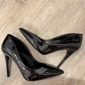 Aldo Glossy Black Heels (Stessy Pillow Walk)